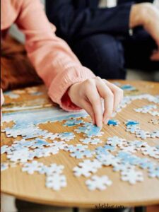 Holiday-Themed-Puzzles-or-Games.