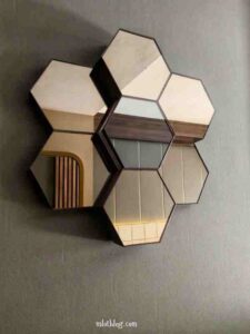 FLOATING-MIRROR-DESIGN