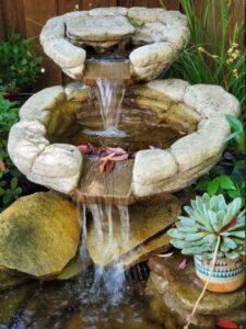 VERTICAL-WATER-FEATURES