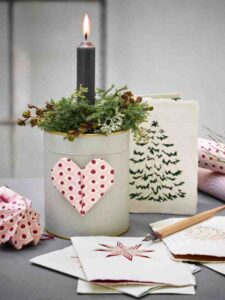 DIY-Heart-Lanterns.