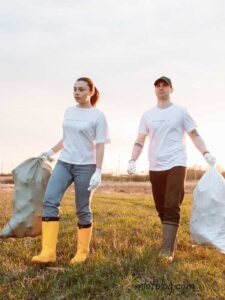 Volunteer-as-a-Couple-wedding-anniversary-party-ideas